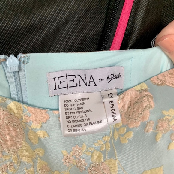 Mac Duggal Prom Dress - Picture 2 of 3